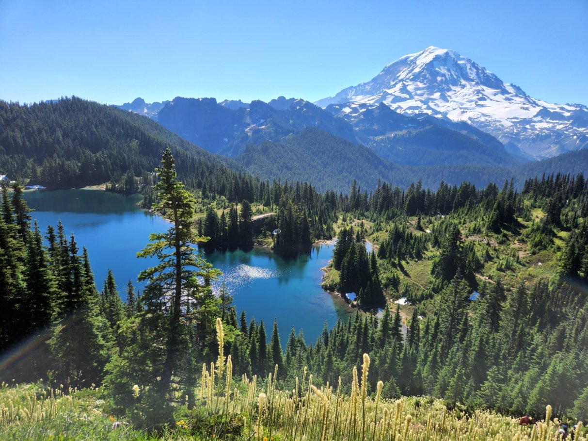 Views of Mt. Rainier and Eunice Lake
